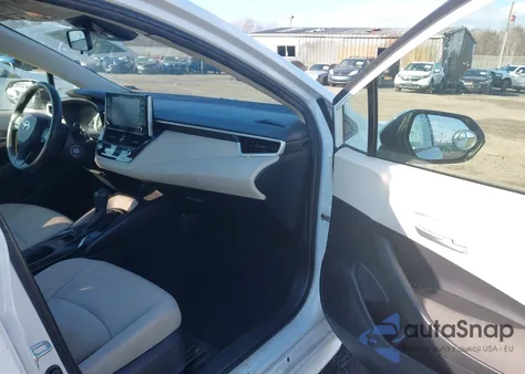 2021 Toyota Corolla Le from USA, damaged, VIN JTDEPMAE7MJ182279